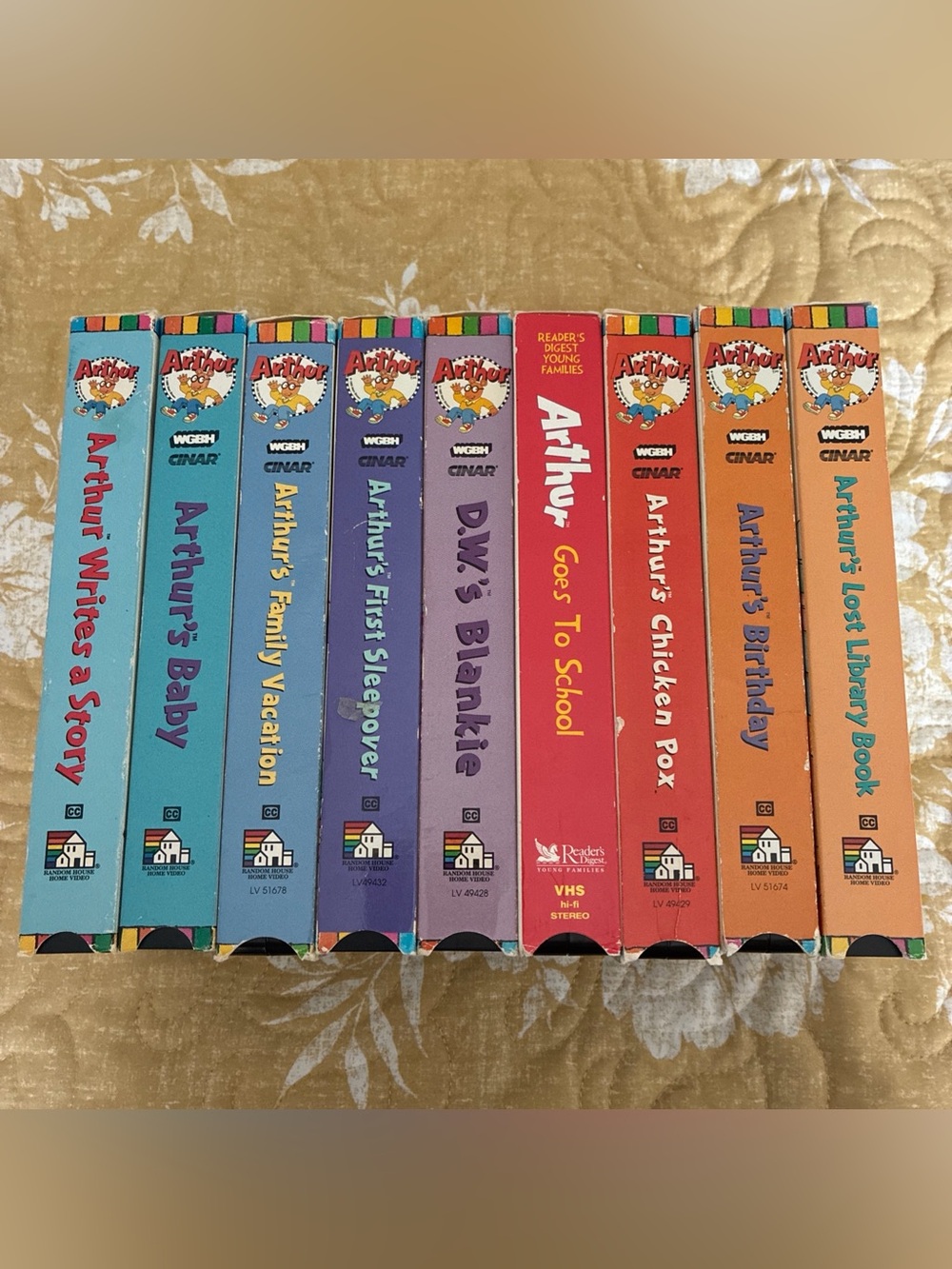 Arthur VHS Tape Lot of 9 - Colorful Kids Classics/Nostalgia